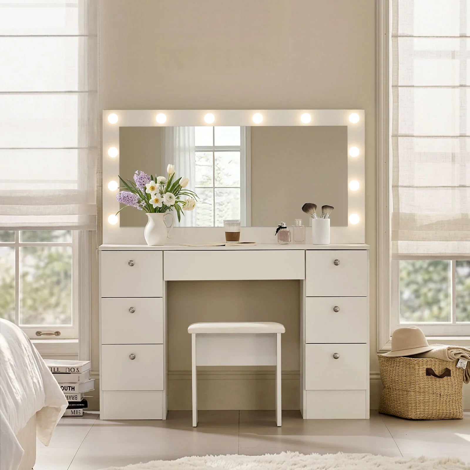 Modena Hollywood Dressing Table Set | 12 LED Bulbs | 7 Drawers | White